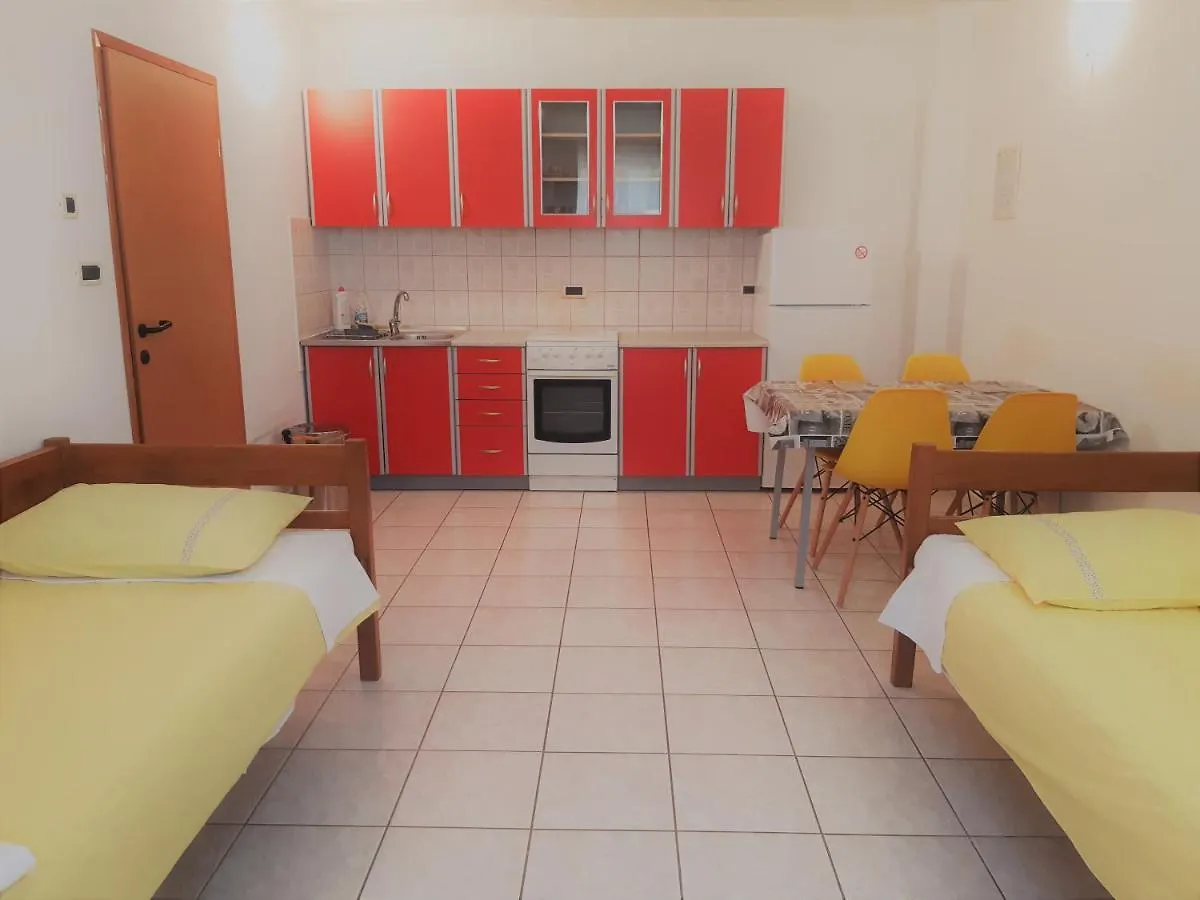 Apartments Barbara Gregovica Pola 0*,
