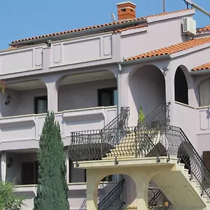  Apartmán Purple House