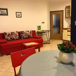Center - Near The Central Bus Station Appartement